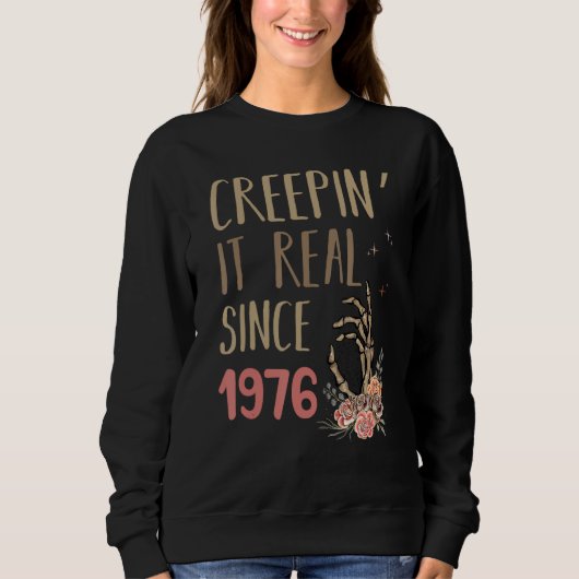 Creepin It Real Since 1976 Spooky Halloween Retro  Trui (Voorkant)
