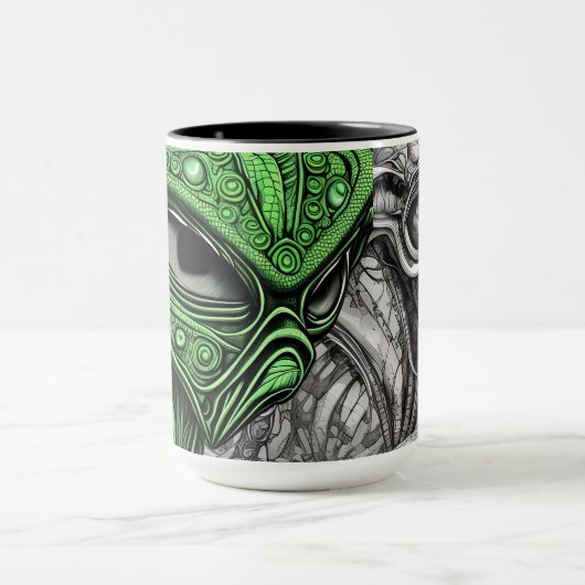 Creepy Abstract Alien Mok (Midden)