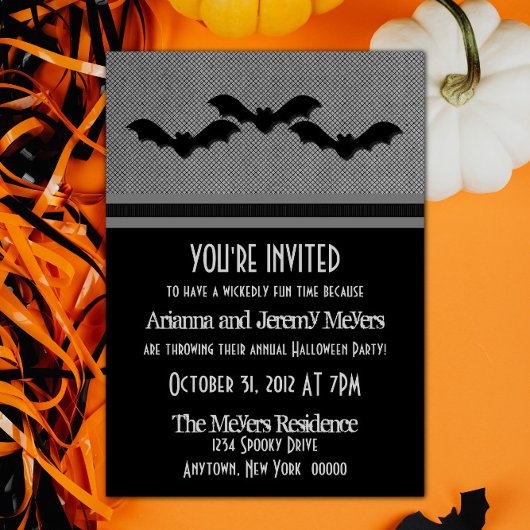 Creepy Bats Halloween Party Invite, Grey Kaart