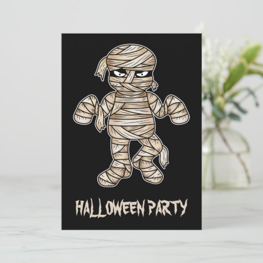 Creepy Cartoon Mummy Halloween Party Kaart (Staand voorkant)