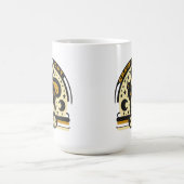 Creepy Cat Club – Retro Mystical Black Cat Design Koffiemok (Center)