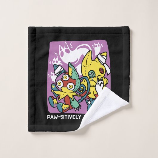 Creepy Cats Halloween Art: Paw-sitively angstaanja Bad Handdoek (Wasdoekje)