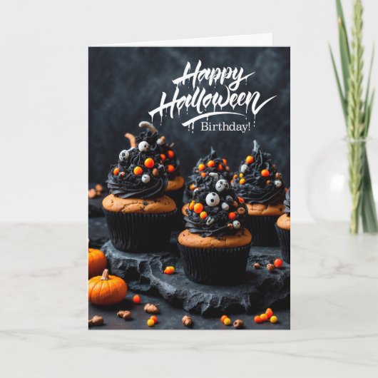 Creepy Cupcakes Gelukkige Verjaardag op Halloween Feestdagen Kaart (Voorkant)