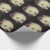 Creepy Doll Cadeaupapier (Hoek)