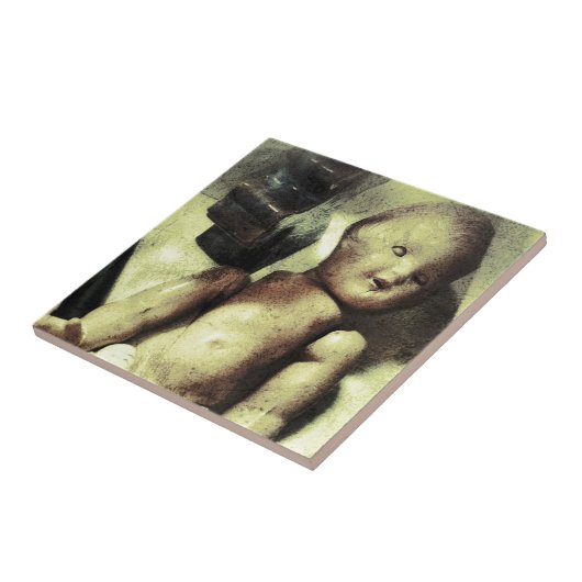 Creepy Doll Tegeltje (Zijkant)