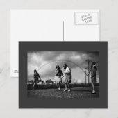 Creepy Gas Mask on Children Jumping Rope Briefkaart (Voorkant / Achterkant)