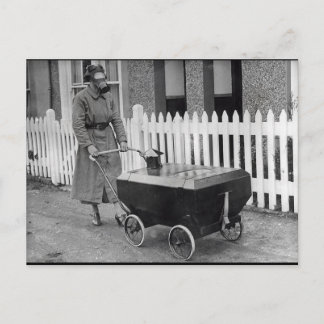 Creepy Gasmask-oorlogsfoto Briefkaart