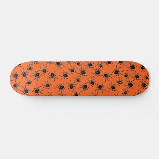 Creepy Halloween Spiders Skateboard (Horizontaal)
