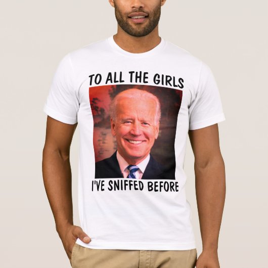 CREEPY JOE BIDEN FUNNY SNIFF T-SHIRTS (Voorkant)