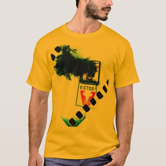 Creepy Mouse in Trap Victor Film Foto T-shirt (Voorkant)