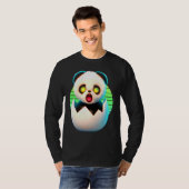 Creepy Panda hatches from egg T-shirt (Voorkant volledig)