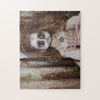 Creepy Puzzles - Creepy Doll Legpuzzel