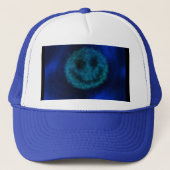 Creepy Smiley Face Trucker Hat Trucker Pet (Voorkant)