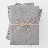 Creepy Spiderwebs en Skull Halloween Inpakpapier Vel (In situ)