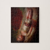 Creepy - Vreemd - Niemand verdacht Legpuzzel (Verticaal)