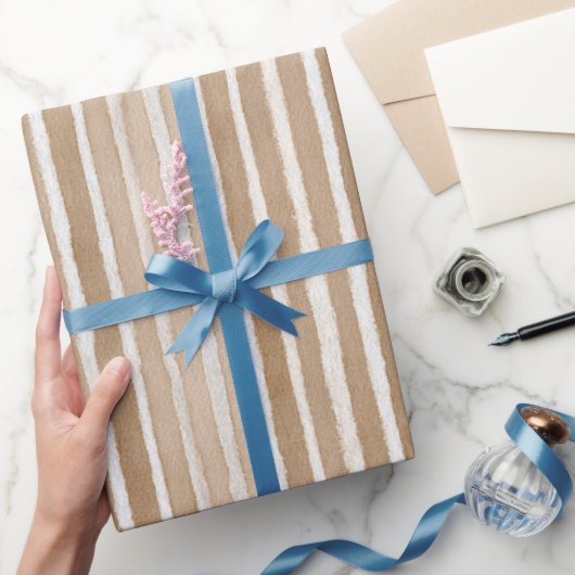 Crème & Bruine Verjaardag Cadeaupapier (Geschenken)