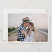 Crème en zwarte grillige hand getrokken auto save the date (Achterkant)