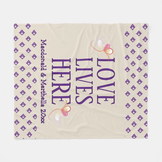 CRÈME | Gepersonaliseerd | LIEFDE LEEFT HIER Keeps Fleece Deken (Voorkant (Horizontaal))