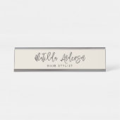 Crème grijs modern minimaal elegant script bureau naambordje (Voorkant)