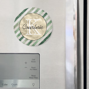Crème Groen Diagonale Strepen Gouden Monogram Magneet