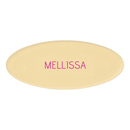 Crème minimalistische aangepaste naam naambadge (Voorkant)