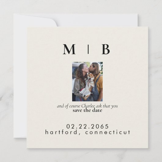 Crème Paar met Pet Foto Wedding Aankondiging (Voorkant)