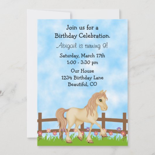 Crème Paard en Bloemen Meisjes Verjaardag Uitnodig Kaart (Voorkant)
