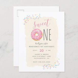 Crème   Roze Doughnut Sprinkle Sweet 1ste verjaard Uitnodiging Briefkaart