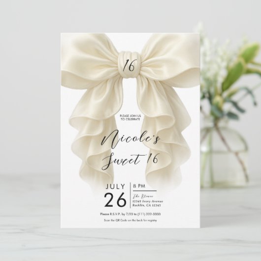 Crème Ruffle Cascade Bow Elegant Sweet 16 Party Kaart (Staand voorkant)
