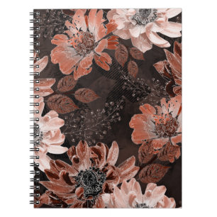 Crème, terracotta bloemen op een donkerbruine acht notitieboek
