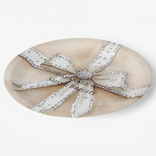 Crème Wit Zilver Glitzy Glam Boog Verjaardag Papieren Bordje (Gekanteld)