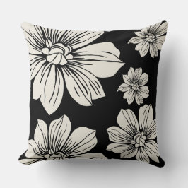 Crèmekleurige bloemen kussen