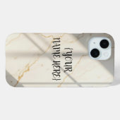 Crèmekleurige marmeren monogram iPhone 15 hoesje (Achterkant (horizontaal))