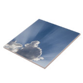 Crepusculaire of Gods rays strekken voorbij de wol Tegeltje (Zijkant)