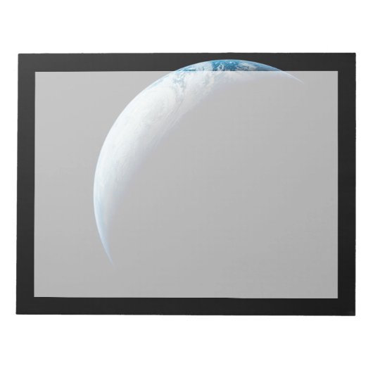 Crescent Earth genomen van de Apollo 4 missie. 2 Notitieblok (Voorkant)