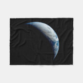 Crescent Earth genomen van de Apollo 4 missie. Fleece Deken (Voorkant (Horizontaal))