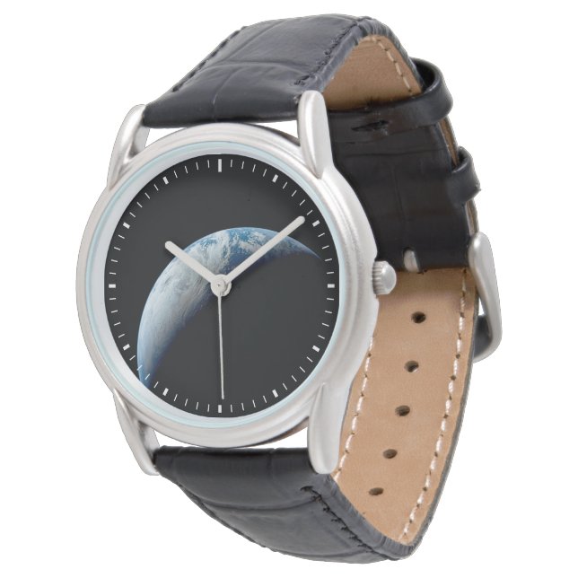 Crescent Earth genomen van de Apollo 4 missie. Horloge (Gekanteld)