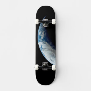Crescent Earth genomen van de Apollo 4 missie. Persoonlijk Skateboard