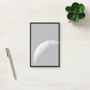 Crescent Earth genomen van de Apollo 4 missie. Post-it® Notes
