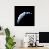 Crescent Earth genomen van de Apollo 4 missie. Poster (Thuiskantoor)