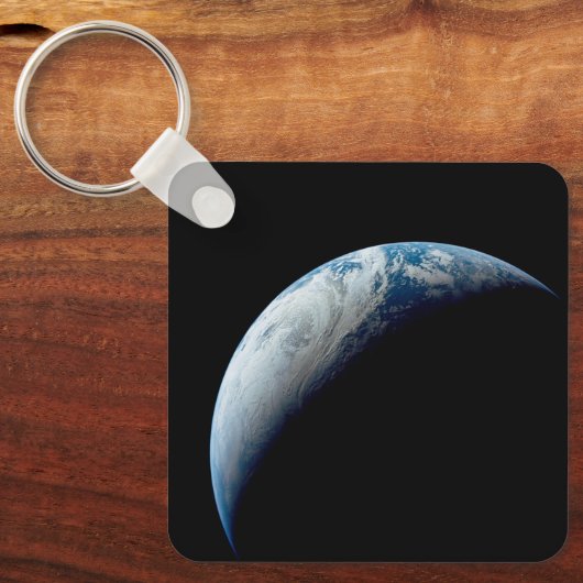 Crescent Earth genomen van de Apollo 4 missie. Sleutelhanger (Voorkant)