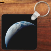 Crescent Earth genomen van de Apollo 4 missie. Sleutelhanger (Achterkant)