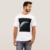 Crescent Earth genomen van de Apollo 4 missie. T-shirt (Voorkant volledig)