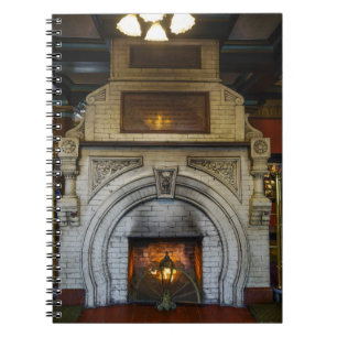 Crescent Hotel Fireplace Notitieboek