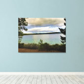Crescent Lake, Oregon Canvas Afdruk (Insitu (Houten vloer))