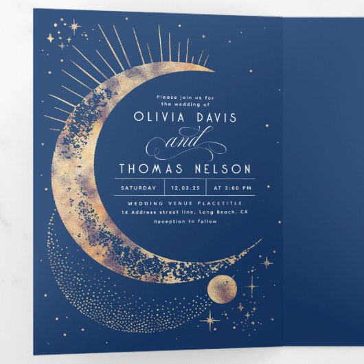 Crescent Moon Sun Halo hemelse bruiloft foto Drieluik Uitnodiging (Binnenzijde eerst)