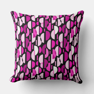 Crescent Pattern 010921 - Magenta Roze Kussen