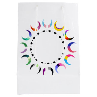 Crescent Pride Moons & Heart Ring Medium Cadeauzakje