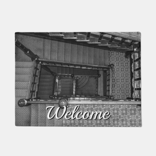Crescent Stairwell Grayscale Welcome Doormat Deurmat (Voorkant)