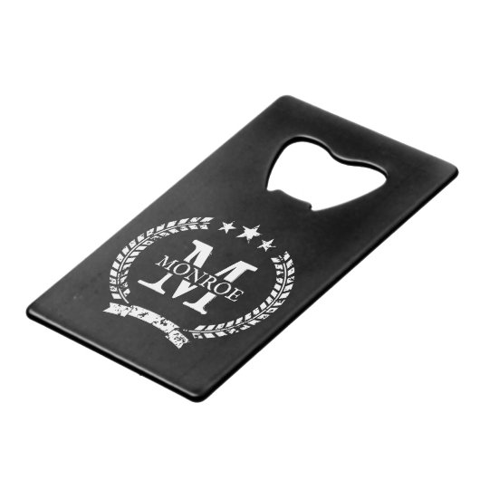  crest met aangepaste naam monogram creditkaart flessenopener (Achterkant Gekanteld)